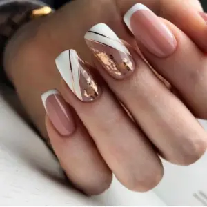 Изысканный стильный маникюр