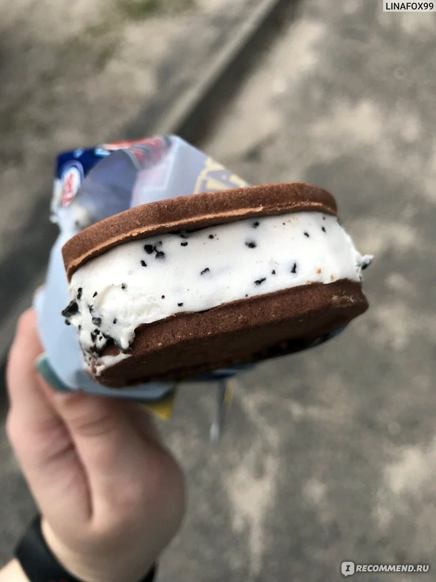 Мороженое сэндвич Maxibon. Максибон страчателла. Максибон эскимо. Мороженое эскимо Максибон.