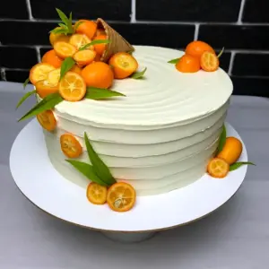 Морковный торт с физалисом
