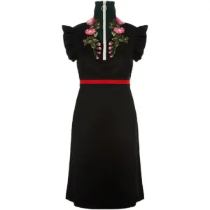 Платье Gucci черное с вышивкой