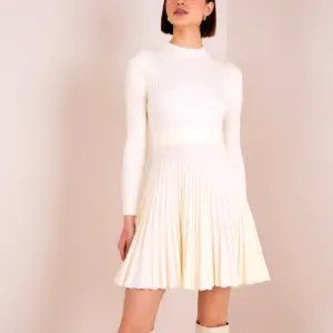 Платье плиссе Rosita collection
