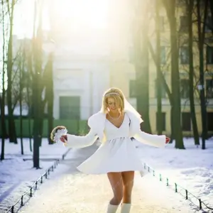 Платье зимой