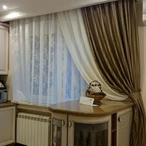 Потолочный карниз на кухне