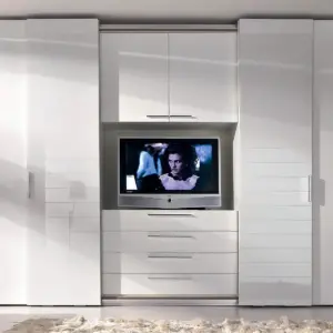 Шкаф купе с телевизором