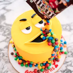 Торт m&m