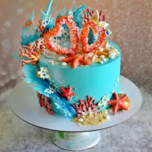 Торт с кораллами