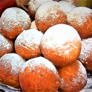 Творожные пончики