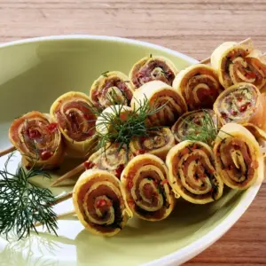 Украшения из блинов