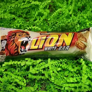 Батончик Lion Black White 40 г