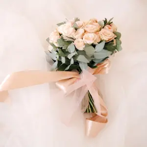 Букет невесты айвори