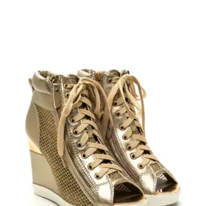 Guess Razz сникерсы