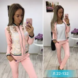 Кружевной спортивный костюм