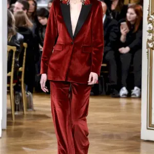 Max Mara красный вельветовый костюм
