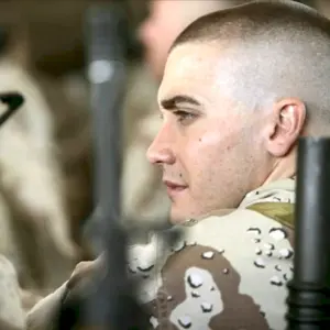 Морпехи 2005 Джейк Джилленхол
