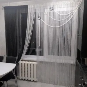 Нитяные шторы на кухню