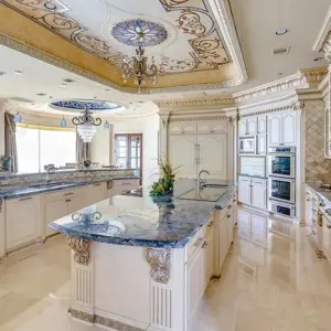 Роскошный интерьер кухни
