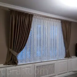 Шторы до подоконника в гостиную