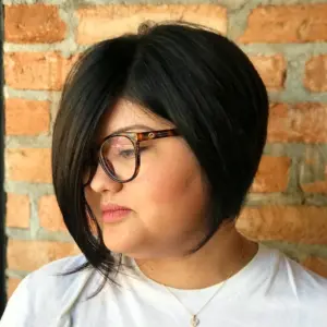 Стрижки для полных девушек