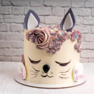 Торт котик с ушками из крема