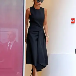 Victoria Beckham платья
