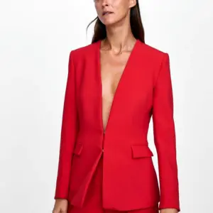 Zara красный жакет 2021