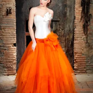 Кринжовое свадебное платье