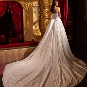 Свадебное платье Crystal Design Soprano
