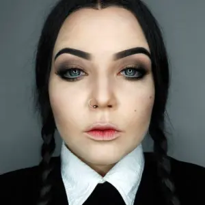 Венсди Аддамс