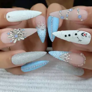 Зимний маникюр на длинные ногти